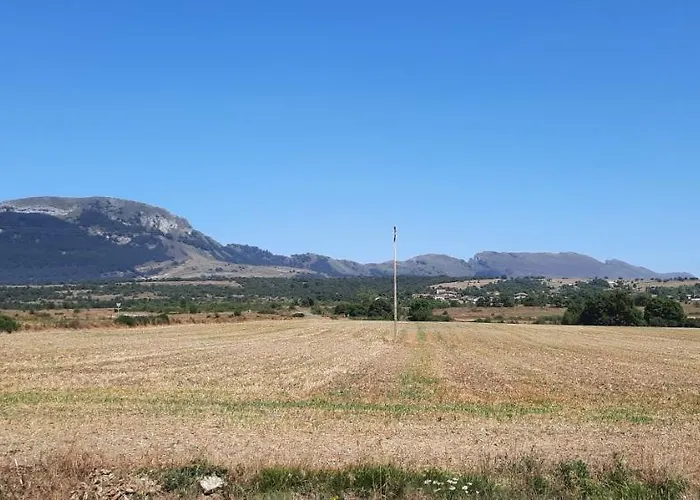 Rural House Villabasil